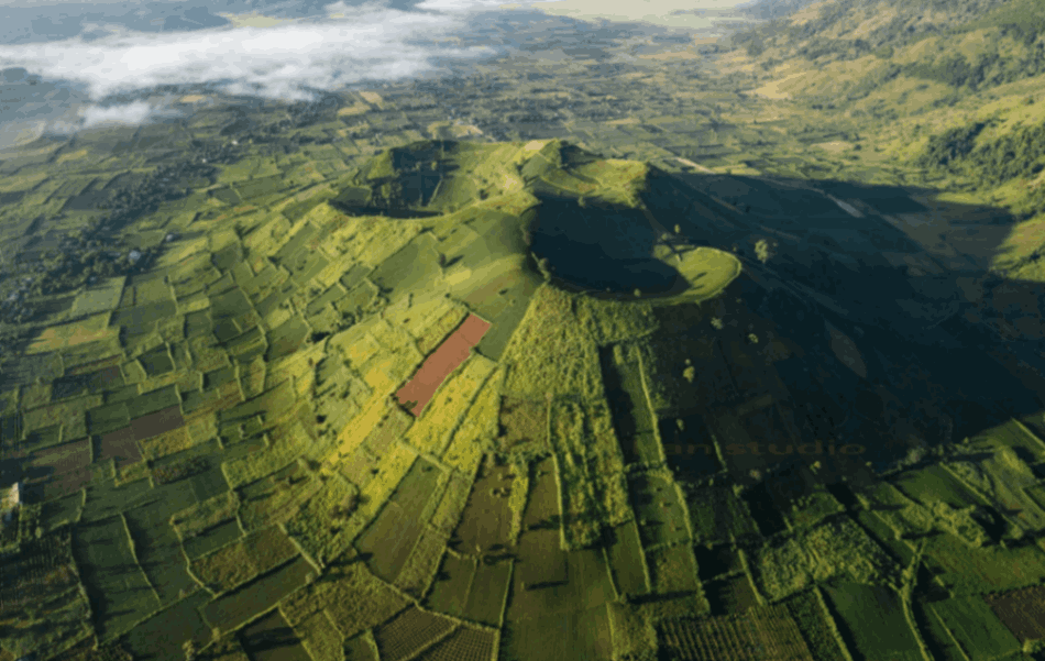 Núi lửa Chư Đăng Ya – Kiệt tác từ quá khứ. Địa điểm phải thử khi đi chơi Gia Lai